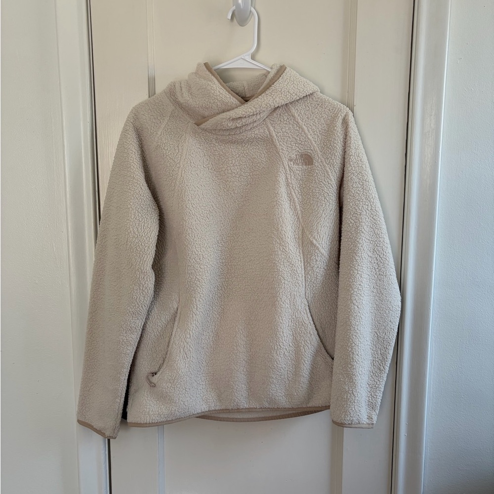 The North Face Teddy Pullover Jacket